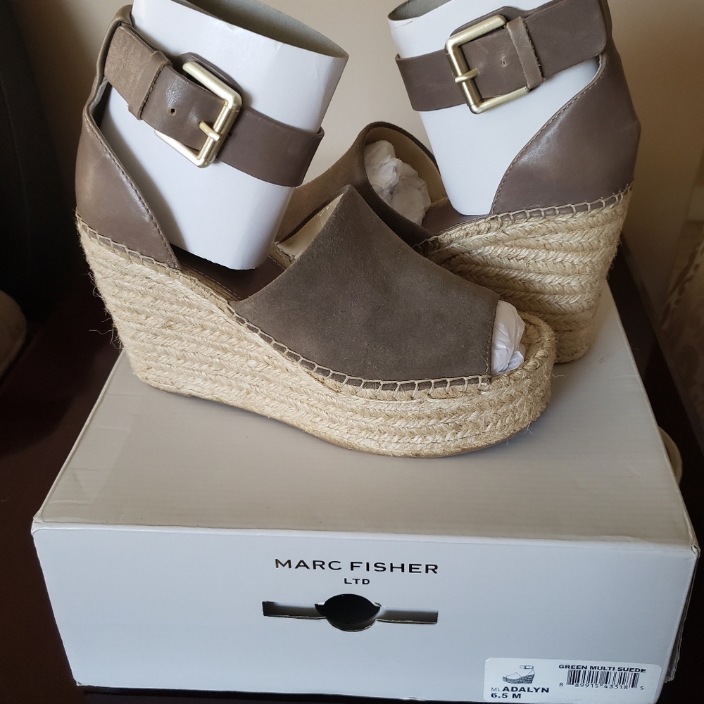 Marc Fisher LTD wedge